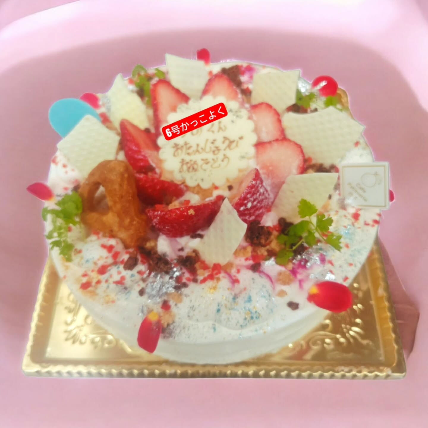 府中市で6号サイズのケーキやタルトと言えば、Cafe&Swe