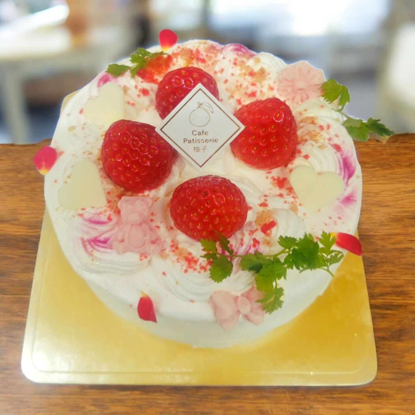 府中市でホールケーキをお探しなら、Cafe&Sweets P