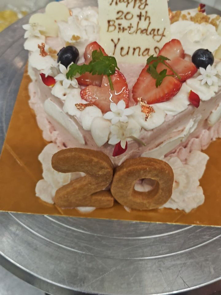 甘い思い出を作るなら、府中市のCafe&Sweets Pat