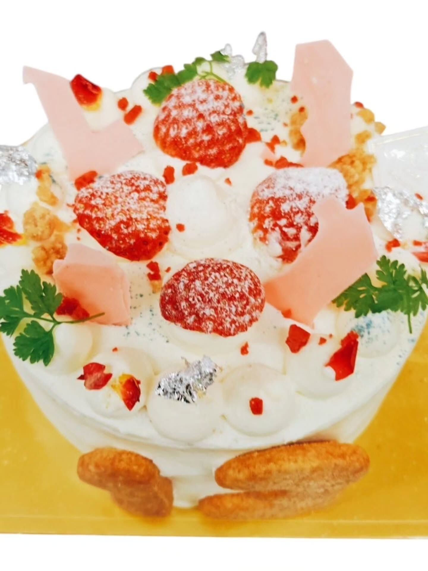 府中市で夏の暑さを和らげるには、やっぱりかき氷🍧やホールケー